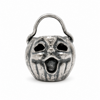Vintage Paper Mâché Pumpkin Candy Basket Charm Vintage Paper Mâché Pumpkin Candy Basket Charm